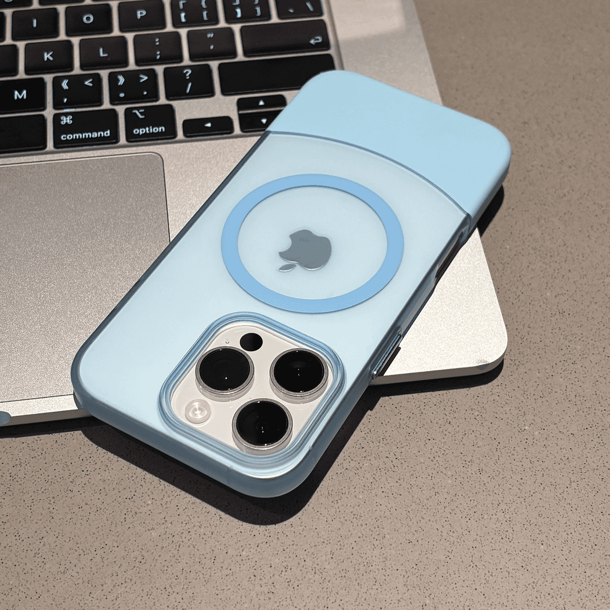 2-in-1 Detachable iPhone Case – Magnetic Modular Design, Snap & Switch Protective Cover